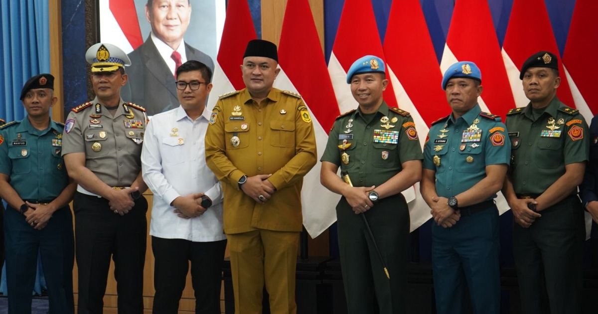 Sastra Winara Sebut Brevet Kehormatan Paspampres Jadi Simbol Sinergi Daerah dan Aparat Keamanan