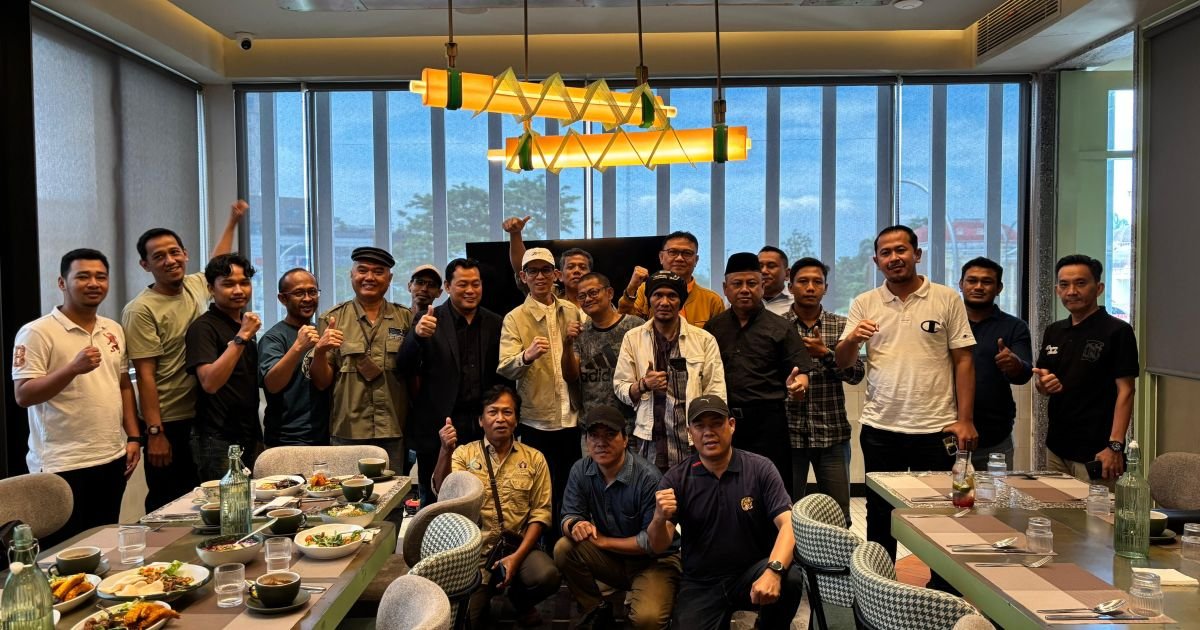 Gus Sholeh Inisiasi Halal Bihalal Hari Jadi Siber24jam.com dan Liputan08.com