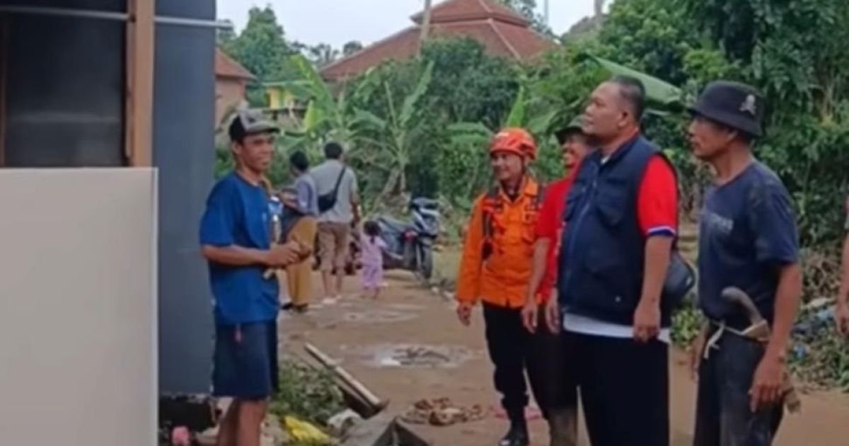 Rudy Susmanto Tegaskan Respons Cepat Pemkab Bogor, Warga Tenjo Mulai Pulih dari Banjir