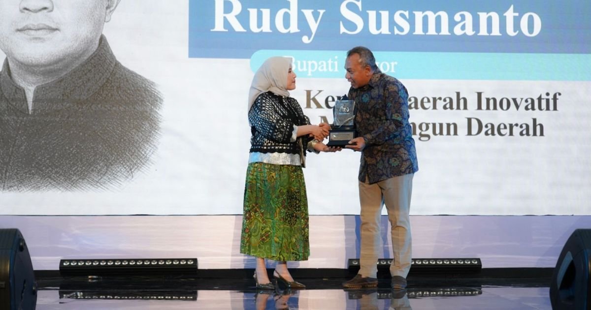 Rudy Susmanto Sabet Penghargaan Inovatif, Kepuasan Publik Kabupaten Bogor Tembus 80 Persen