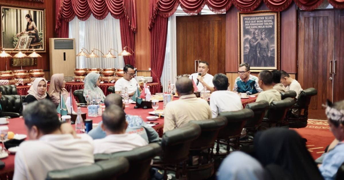 Bupati Bogor Rudy Susmanto Dorong Gerakan Kampung Ramah Lingkungan sebagai Pilar Pembangunan Berkelanjutan