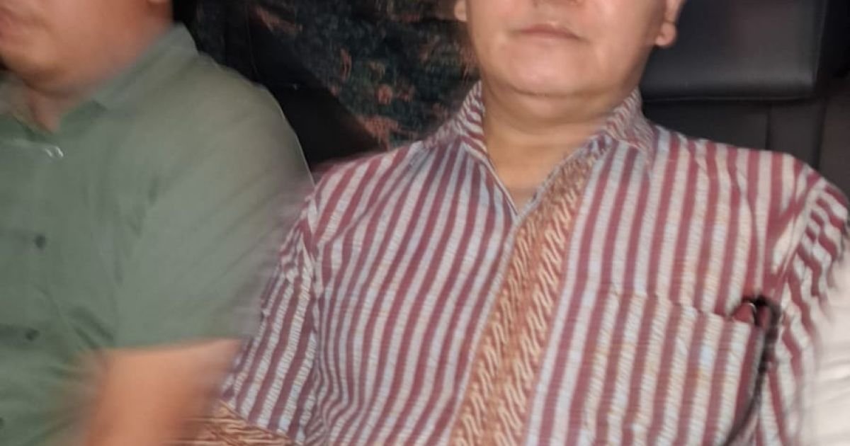 Buronan berinisial KS (53) ditangkap pada Rabu, 10 Juni 2026, di Desa Pulau Panjang Cerenti, Kecamatan Cerenti, Kabupaten Kuantan Singingi, Riau.