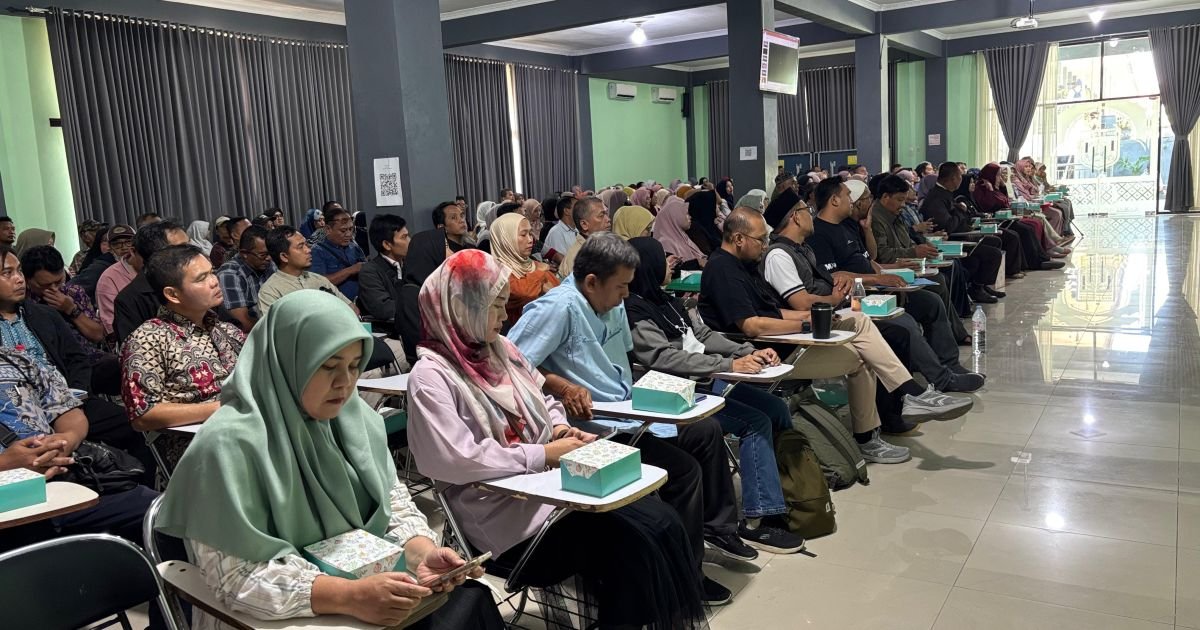 MAN 1 Bogor menggelar kegiatan Sosialisasi dan Transparansi Program Madrasah bagi calon wali murid jalur reguler pada Jumat (19/6/2026) di Aula Madrasah.