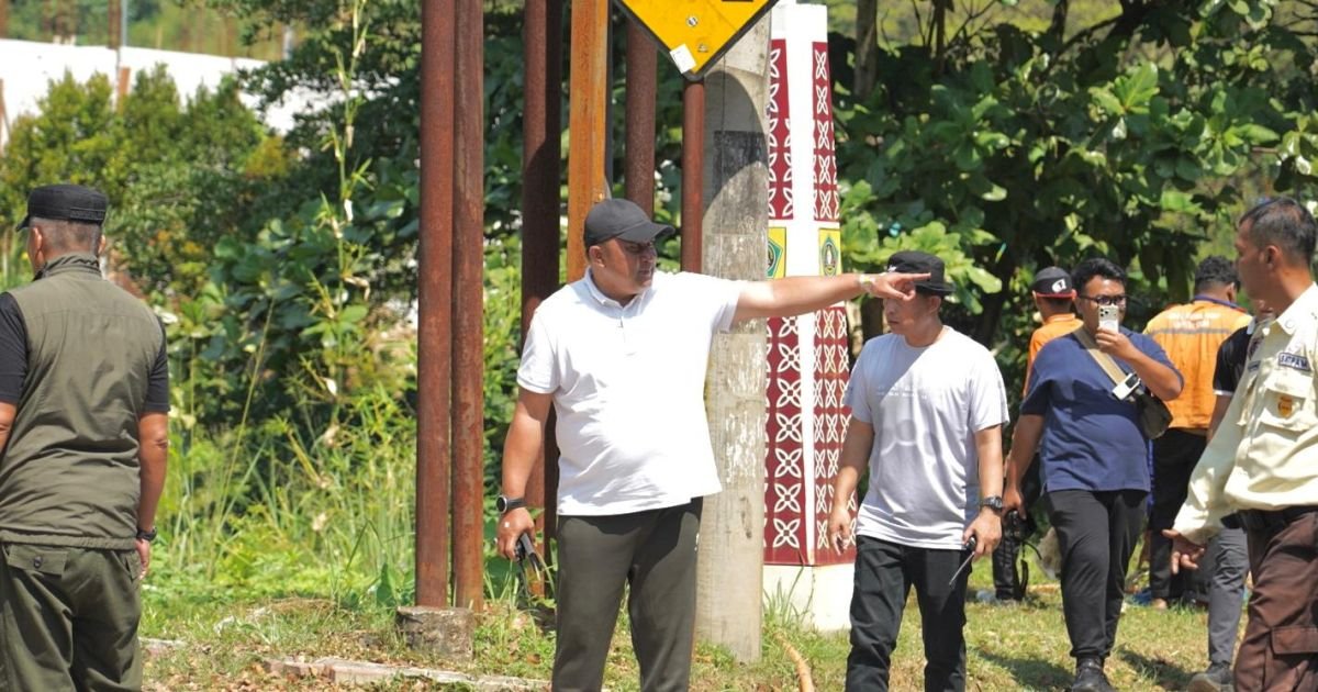 Bupati Bogor Rudy Susmanto Pimpin Apel Gabungan dan Aksi Bersih-Bersih Sambut Kunjungan Tamu Negara di Bojong Koneng