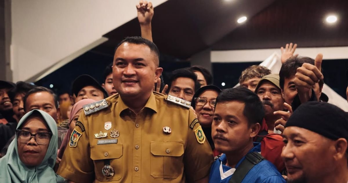 Bupati Bogor Rudy Susmanto Siapkan Penataan PKL, Dorong Alun-alun Tegar Beriman Nyaman dan Produktif