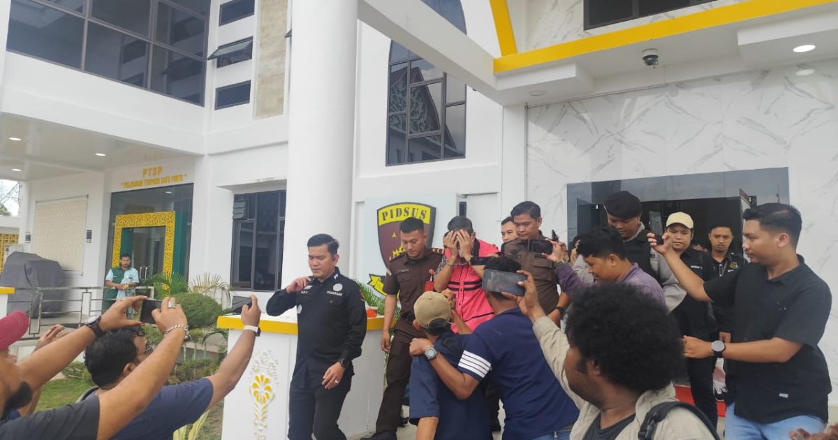 Kejati Kepri Tahan Dua Tersangka Baru Korupsi PNBP Jasa Pemanduan Kapal, Rugikan Negara Rp4,5 Miliar